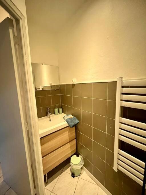 "La Maison Fabrin" Appart N2 Arles Centre Ngoại thất bức ảnh
