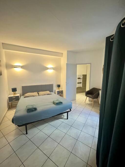 "La Maison Fabrin" Appart N2 Arles Centre Ngoại thất bức ảnh